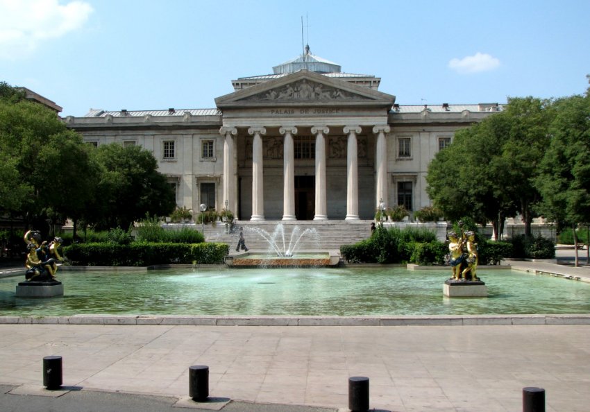 Фото достопримечательностей Франции: Дворец юстиции в Марселе