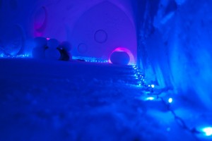 Интерьеры "Снежной деревни" в Кировске (Европейская часть России)