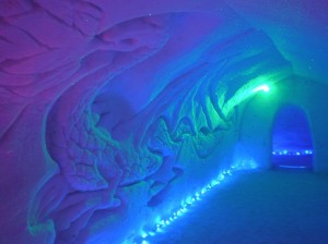 Интерьеры "Снежной деревни" в Кировске