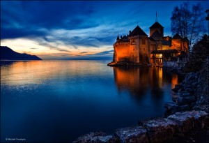 Женевское озеро, Шильонский замок (Château De Chillon), ночная съемка