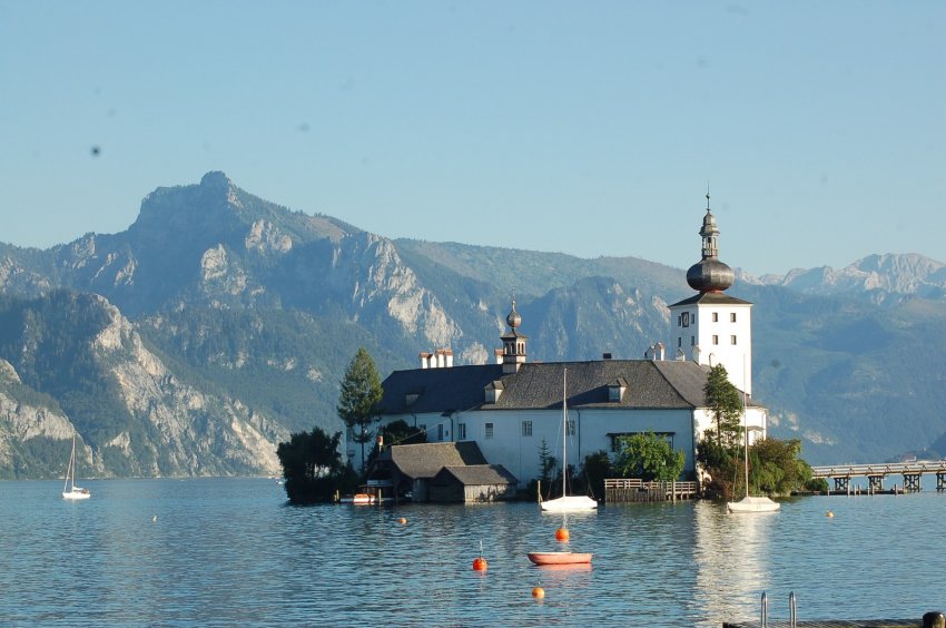 Фото достопримечательностей Австрии: Озёрный замок Орт (Schloss Ort) &mdash; жемчужина Гмундена