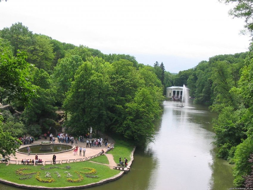 Фото достопримечательностей Других достопримечательностей Украины: Софиевский парк в Умани &mdash; красивейший парк и символ любви