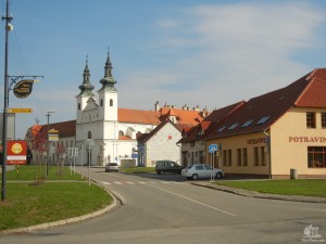 Валтице - старинный городок в Ледницко-Валтицком ареале (Чехия)