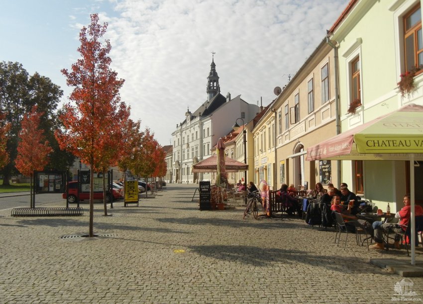 Фото достопримечательностей Чехии: Площадь Свободы &mdash; главная площадь Валтиц