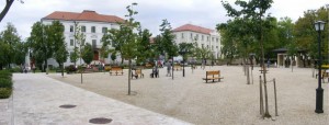 Центральная площадь Балатонфюреда - Дьодь (Gyógy tér) (Венгрия)