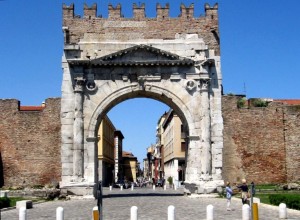 Триумфальная Арка Августа в Римини