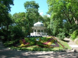 Ессентуки - альтанка в Курортном парке