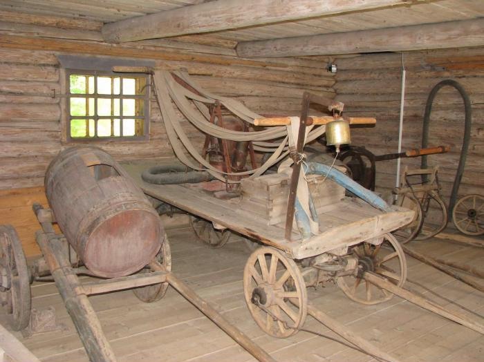 Фото достопримечательностей Урала: Пожарное депо, оборудование внутри