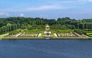 Вид на сторону замкового парка (Страны Скандинавии)