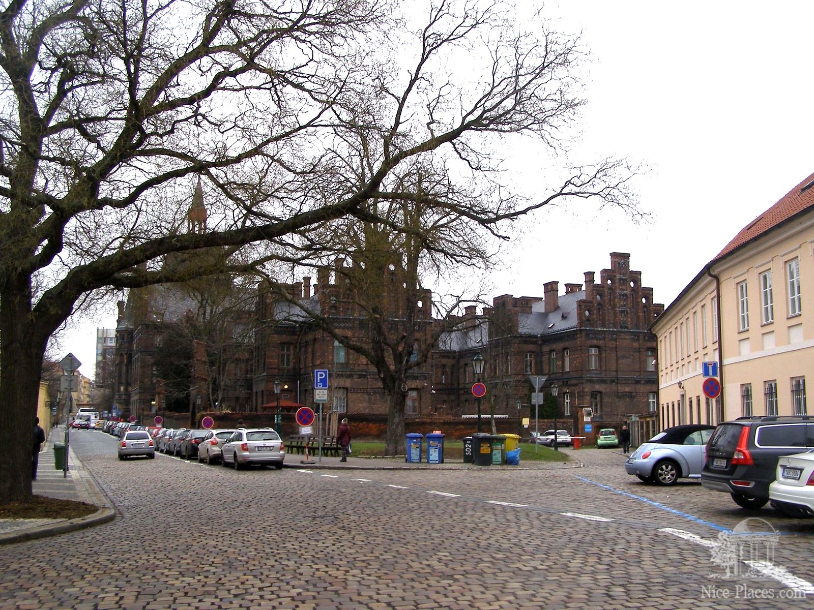 Фото достопримечательностей Чехии: Церковь святой Екатерины в Праге