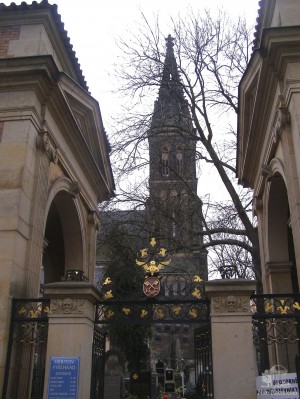 Костел святых Петра и Павла в Вышеграде (Чехия)