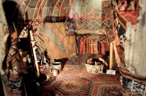 Ковры ручной работы в одной из лавок в Стамбуле (Турция)