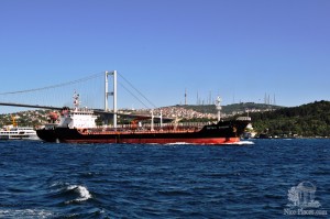 Виды во время прогулки на кораблике по Босфору (Турция)