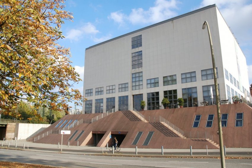 Фото достопримечательностей Германии: Здание музея кунстхалле в Гамбурге