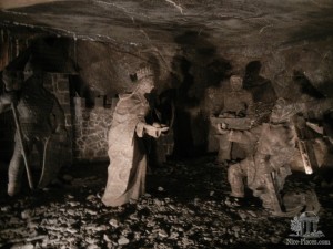 Камера Яновице. Солекопы преподносят княгине Кинге соль и кольцо, которое по легенде появилось в том месте, где в 13-ом веке были обнаружены залежи соли в Величке