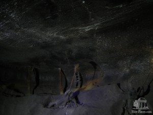 Сгоревшая камера. Здесь накапливался газ метан, опытные шахтеры должны были его сжечь, прежде чем в камере можно было работать.  (Польша)