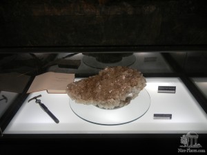 Экспозиция соляных кристаллов в камере Станислава Сташица (Польша)