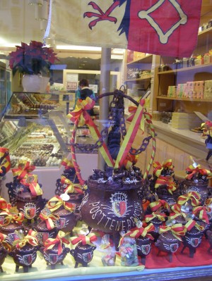 Витрина кондитерской (Швейцария)