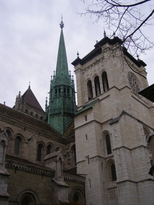 Собор святого Петра - один из самых известных храмов Женевы (Швейцария)