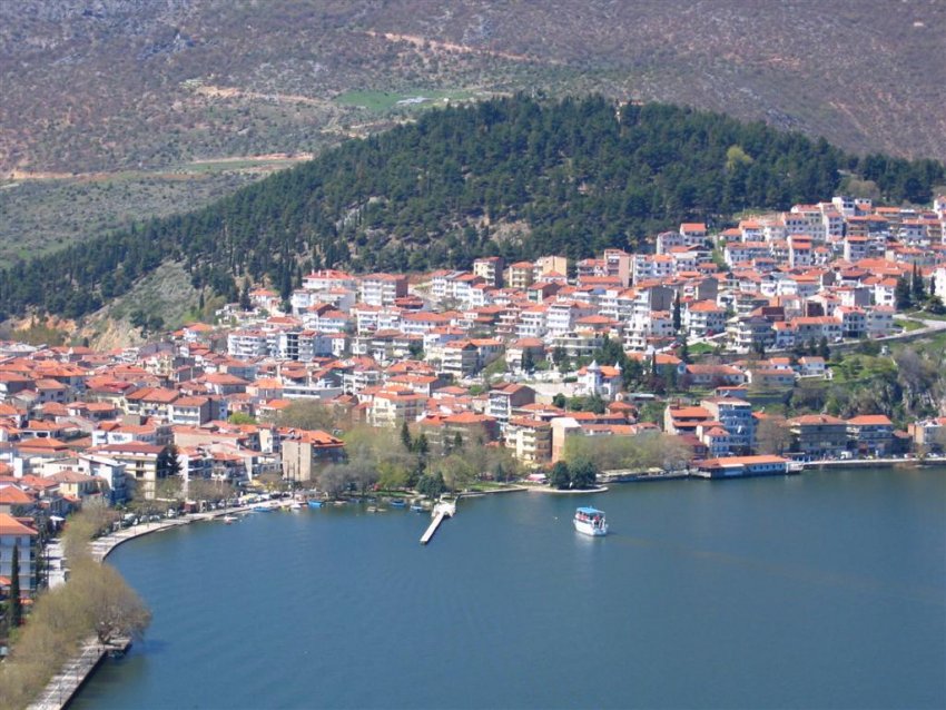 Фото достопримечательностей Греции: Вид на Салоники с самолета