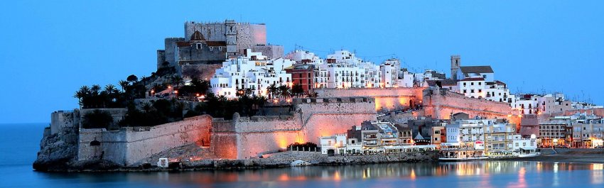 Фото достопримечательностей Испании: Пеньискола вечером