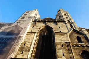 Собор Святого Стефана. Вид снизу (Вена)