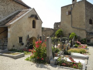 Старинное кладбище в Дюрнштейне (Австрия)