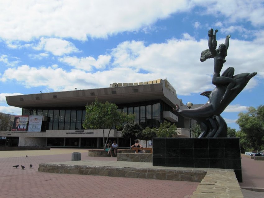 Фото достопримечательностей Одессы и Одесской области: Театр музыкальной комедии им. М. Водяного