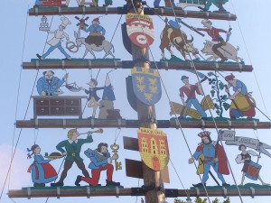 Фрагмент Майского дерева в Брукке