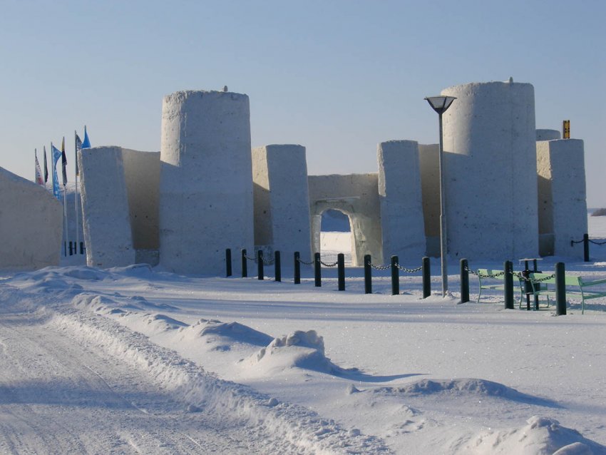 Фото достопримечательностей Стран Скандинавии: Снежная крепость-отель "Limilinna"