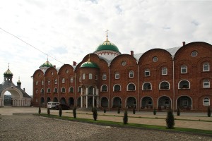 Часть монастырского комплекса на Анниной горе. с. Вашковцы (Карпаты и Закарпатье)