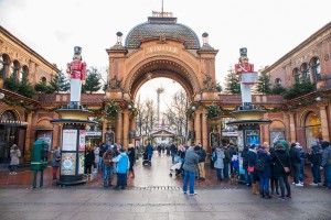 Парк Тиволи в Копенгагене готов к встрече Рождества и Нового года (Разное)
