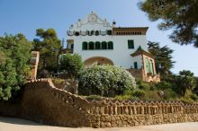 Дом Триас в парке Гуэль