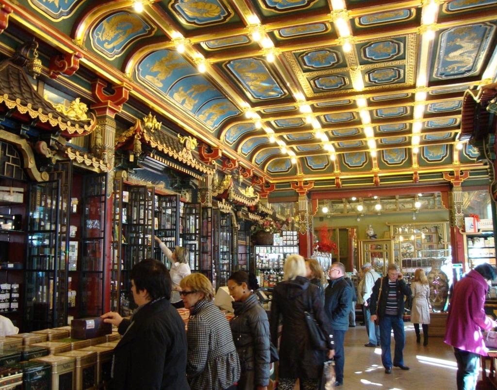 Фото достопримечательностей Санкт-Петербурга и области: 