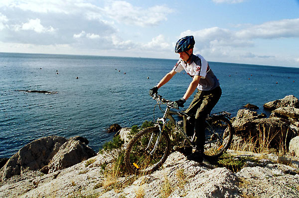 На ЮБК открылась первая туристическая вело-трасса