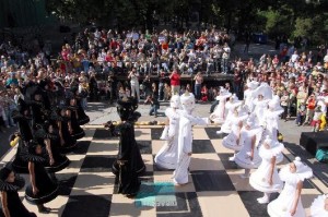 В Маростике пройдет исторический поединок «живых шахмат»