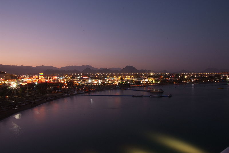 В некоторых египетских магазинах можно расплатиться российскими деньгами