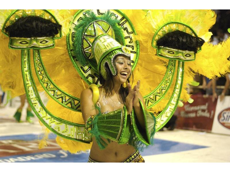 Аргентина — незабываемые природные красоты и яркие карнавалы