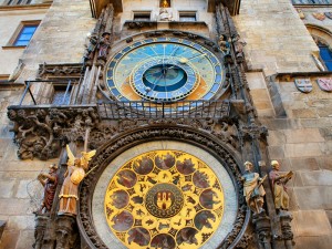 Видеопроекцией заменят Пражские куранты