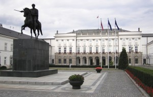 Польша увеличивает количество виз, выдаваемых украинцам 