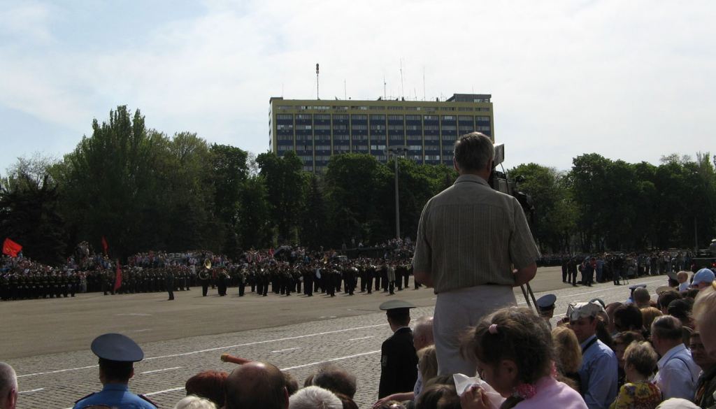 Праздничный парад на Куликовом поле - 9 мая. Празднование 65-летия Победы в Одессе