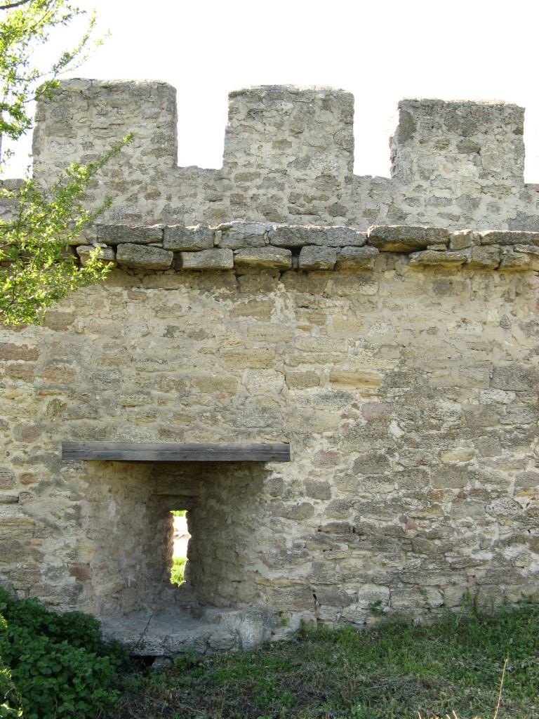 Бойница в сторону лимана - Аккерманская крепость (Белгород-Днестровский)