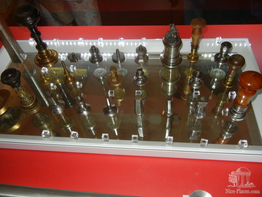 Различные печати, используемые тогда - Братислава, экспозиция художественных ремёсел