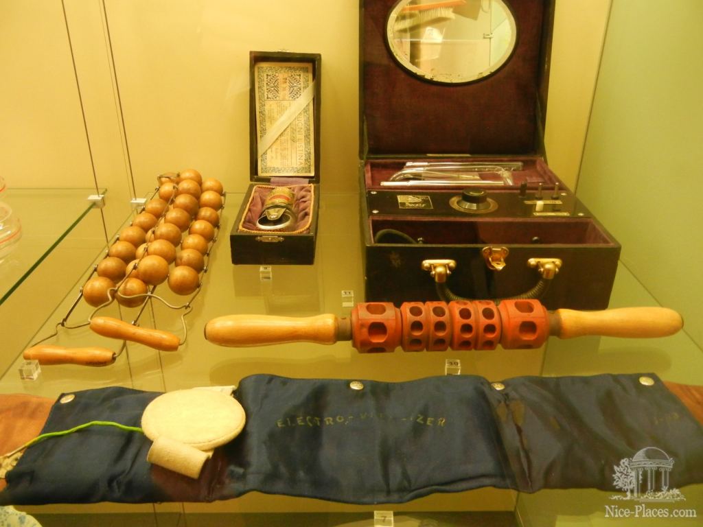 Тогда уже были массажеры - Братислава, экспозиция художественных ремёсел