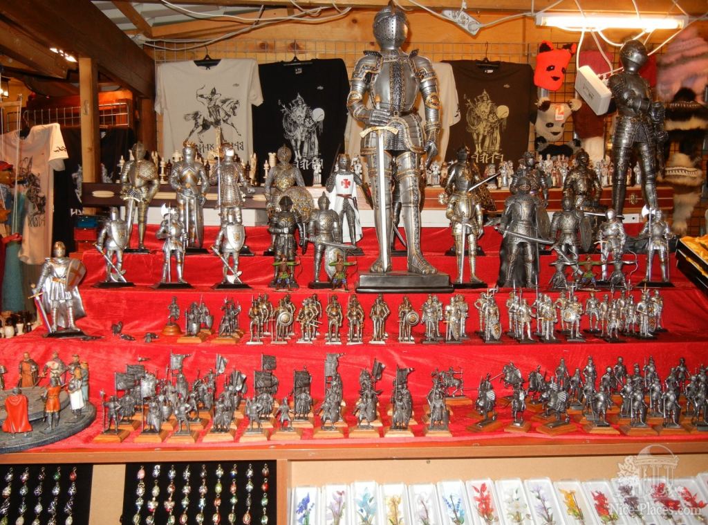 Рождественская ярмарка на площади Вёрёшмарть (Vörösmarty tér) в Будапеште - Рождественская ярмарка в Будапеште