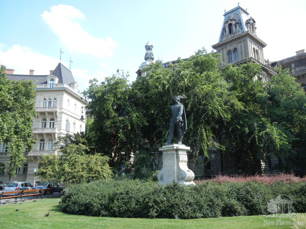 Фото 42 - Будапешт - район Пешт