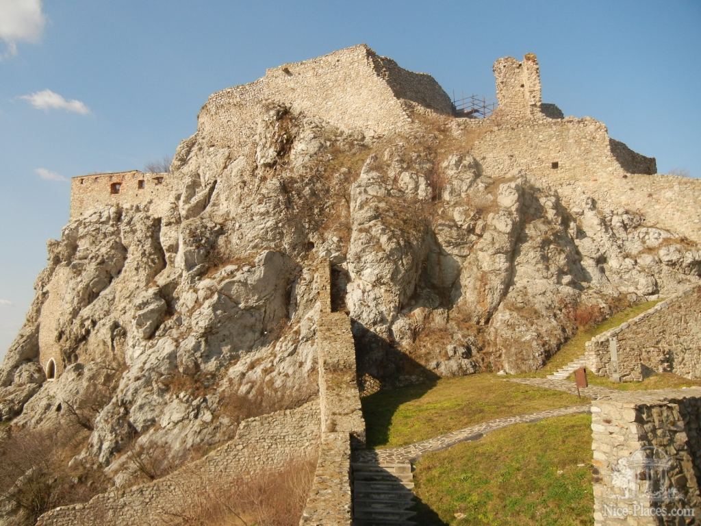 Фото 21 - Крепость Девин - достопримечательность Братиславы