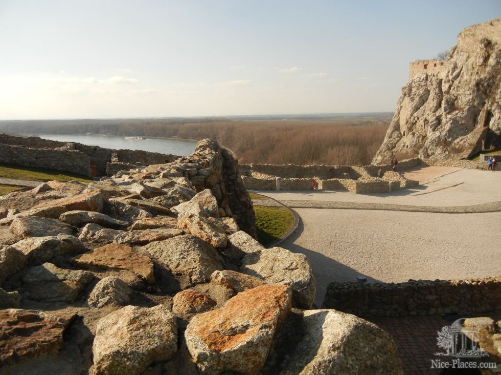 Фото 36 - Крепость Девин - достопримечательность Братиславы
