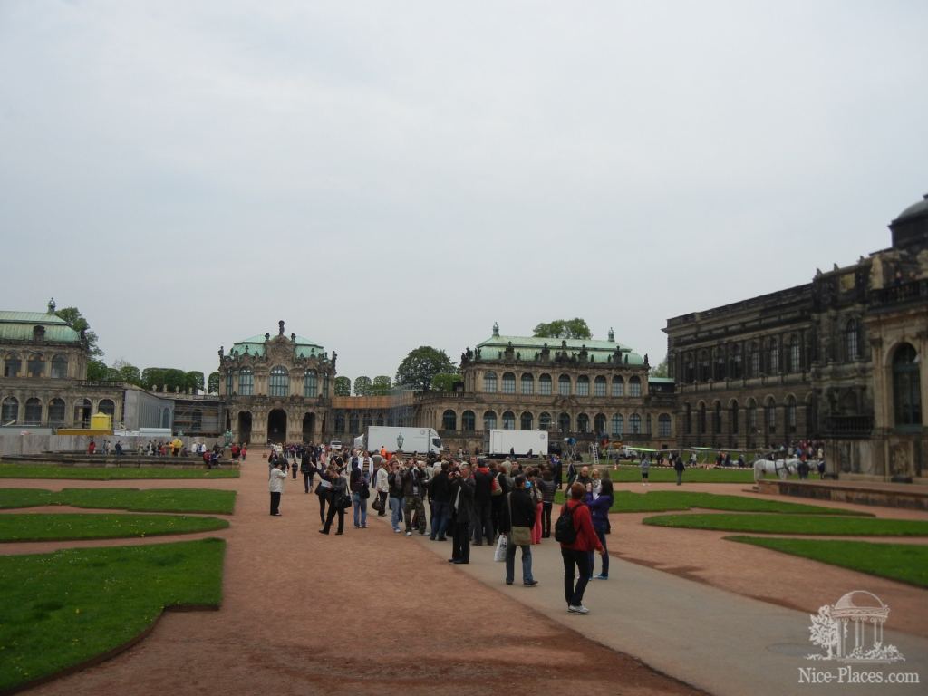 Внутренний двор Цвингера - Дрезден - древняя столица Саксонии