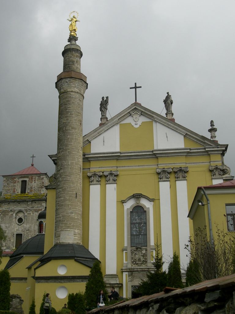 Турецкий минарет с позолоченной статуей Богоматери - Каменец-Подольский (фотографии EVG'а)
